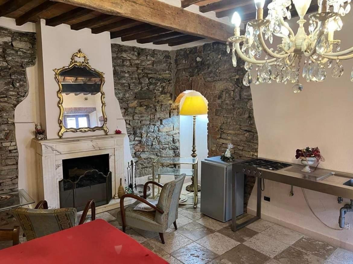 La Piazzetta Toscana B&B Campiglia Marittima Εξωτερικό φωτογραφία