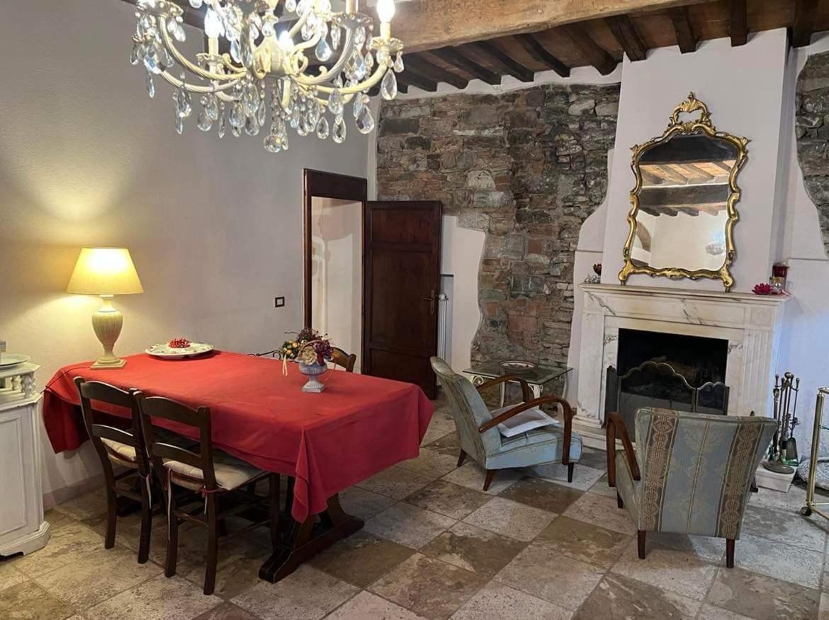 La Piazzetta Toscana B&B Campiglia Marittima Εξωτερικό φωτογραφία