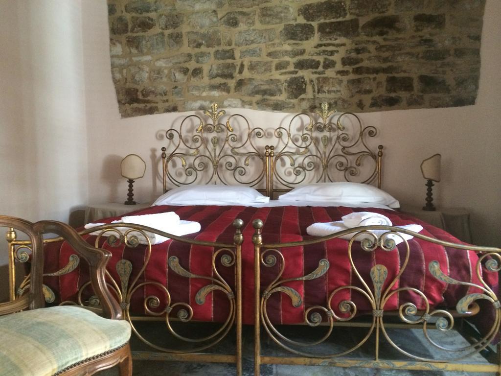 La Piazzetta Toscana B&B Campiglia Marittima Δωμάτιο φωτογραφία