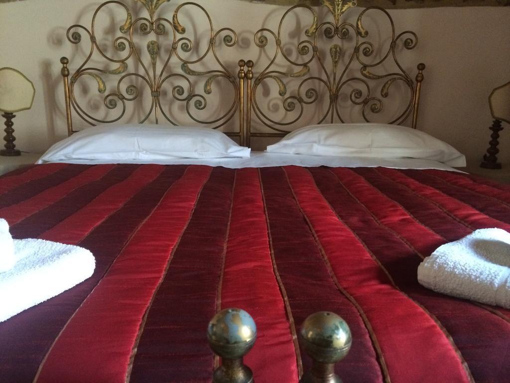 La Piazzetta Toscana B&B Campiglia Marittima Δωμάτιο φωτογραφία